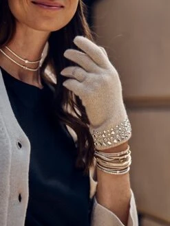 Carolyn Rowan X Stephanie Gottlieb Crystal-Embellished Gloves 9 Carolyn Rowan X Stephanie Gottlieb Crystal-Embellished Gloves -Fashion Jewelry & Accessories 0400016807005 YOGIIVORY A3